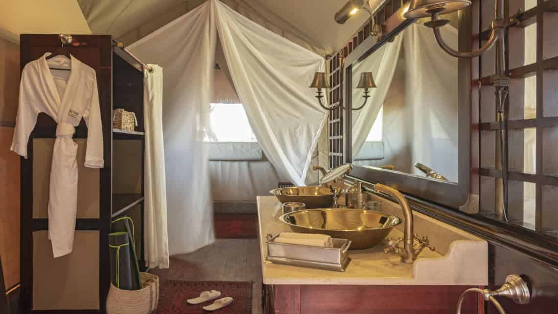  Duba Explorers Camp, Okavango Delta Botswana