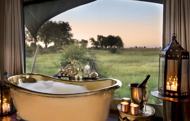 Luxus Bad der Duba Plains Suite im Okavango Delta in Botswana